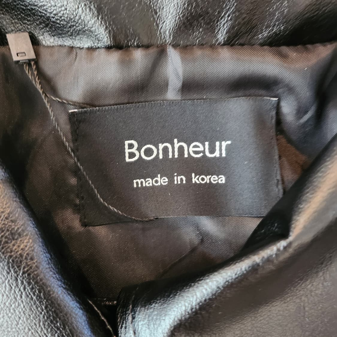 Bonheur 브랜드의 에코 레더 자켓 상품이미지7