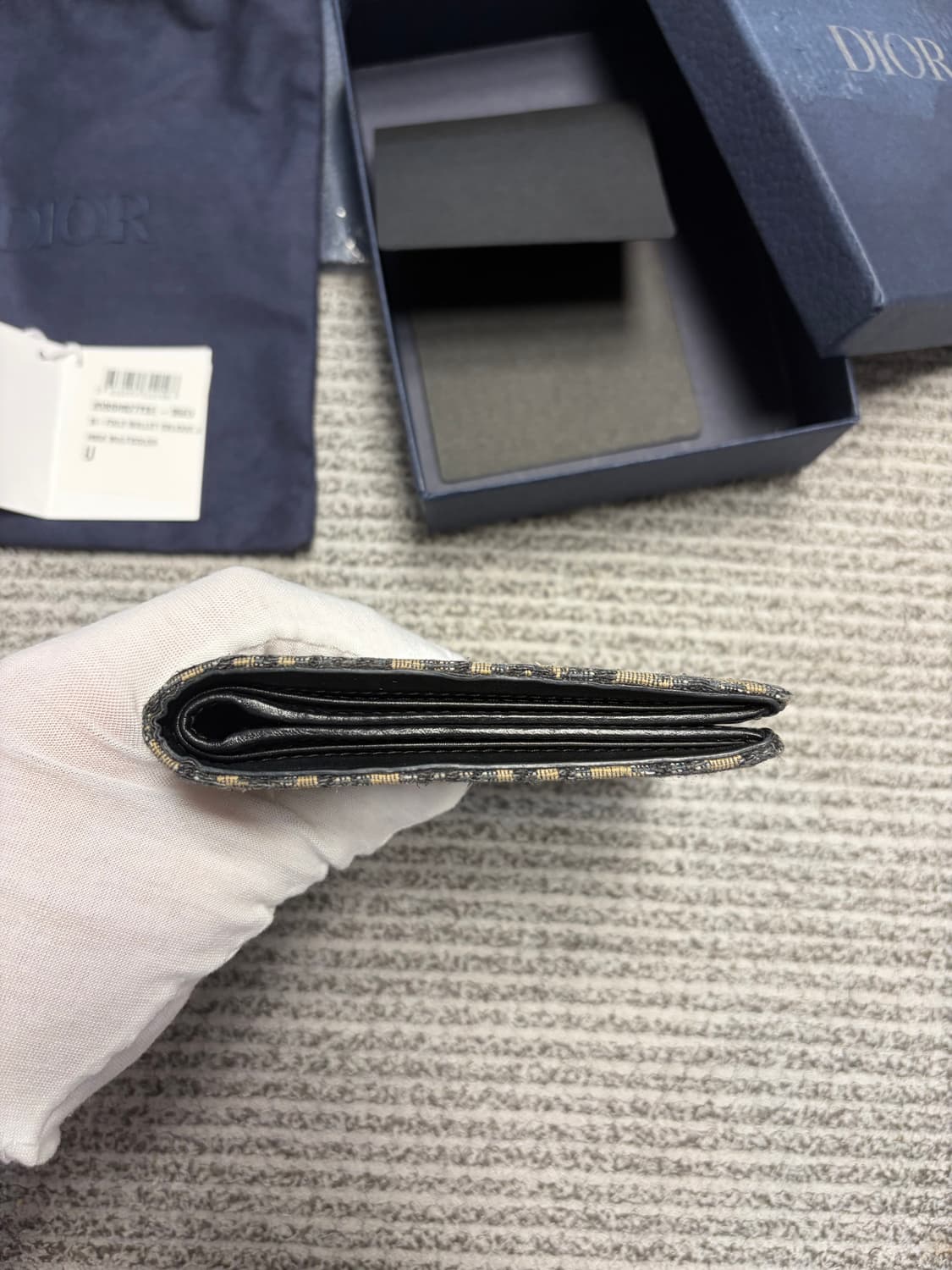 디올 오블리크 반지갑 상품이미지8