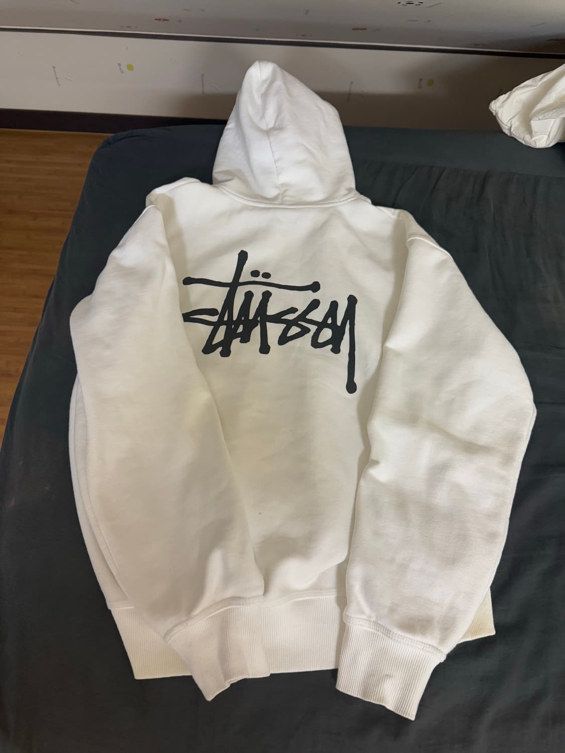 스투시 후드티 L 사이즈 상품이미지3