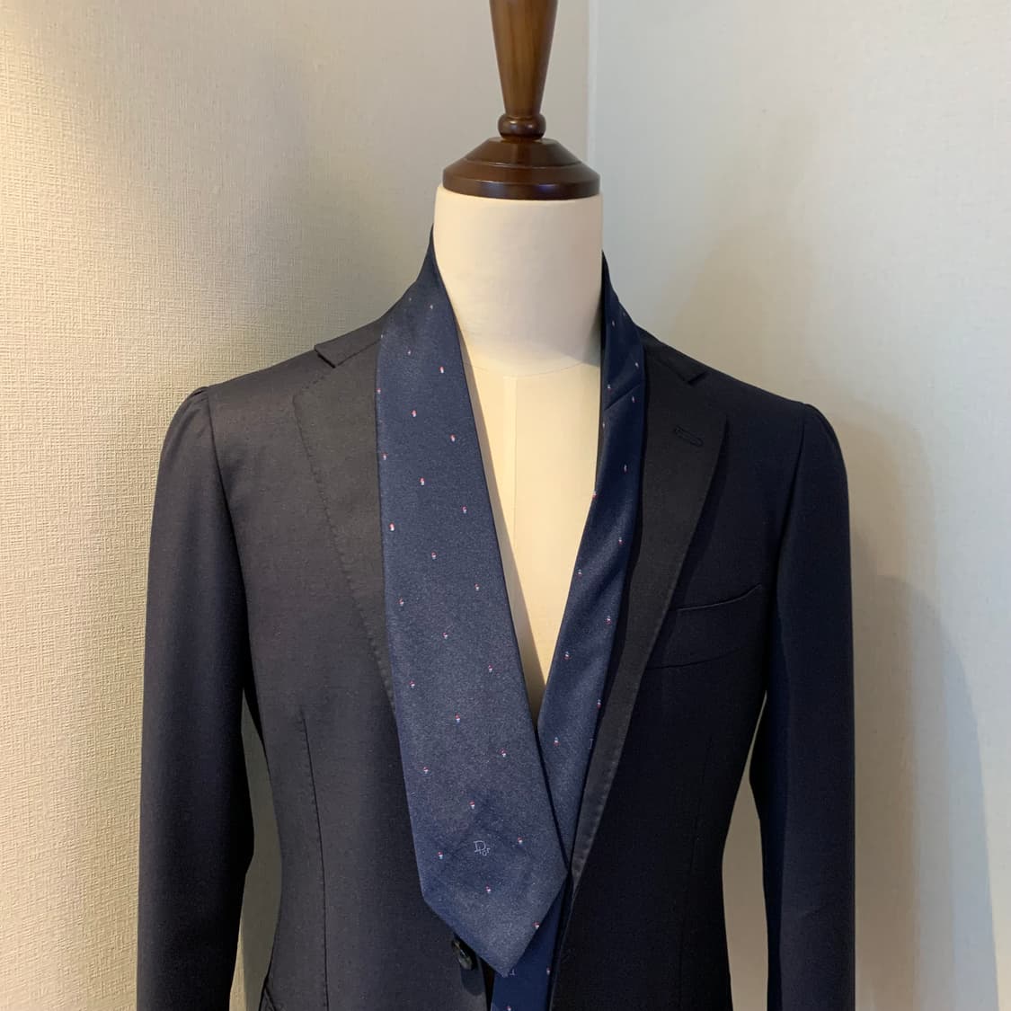 크리스찬 디올 명품넥타이 혼방 네이비 결혼식룩 A+등급 8cm 상품이미지1