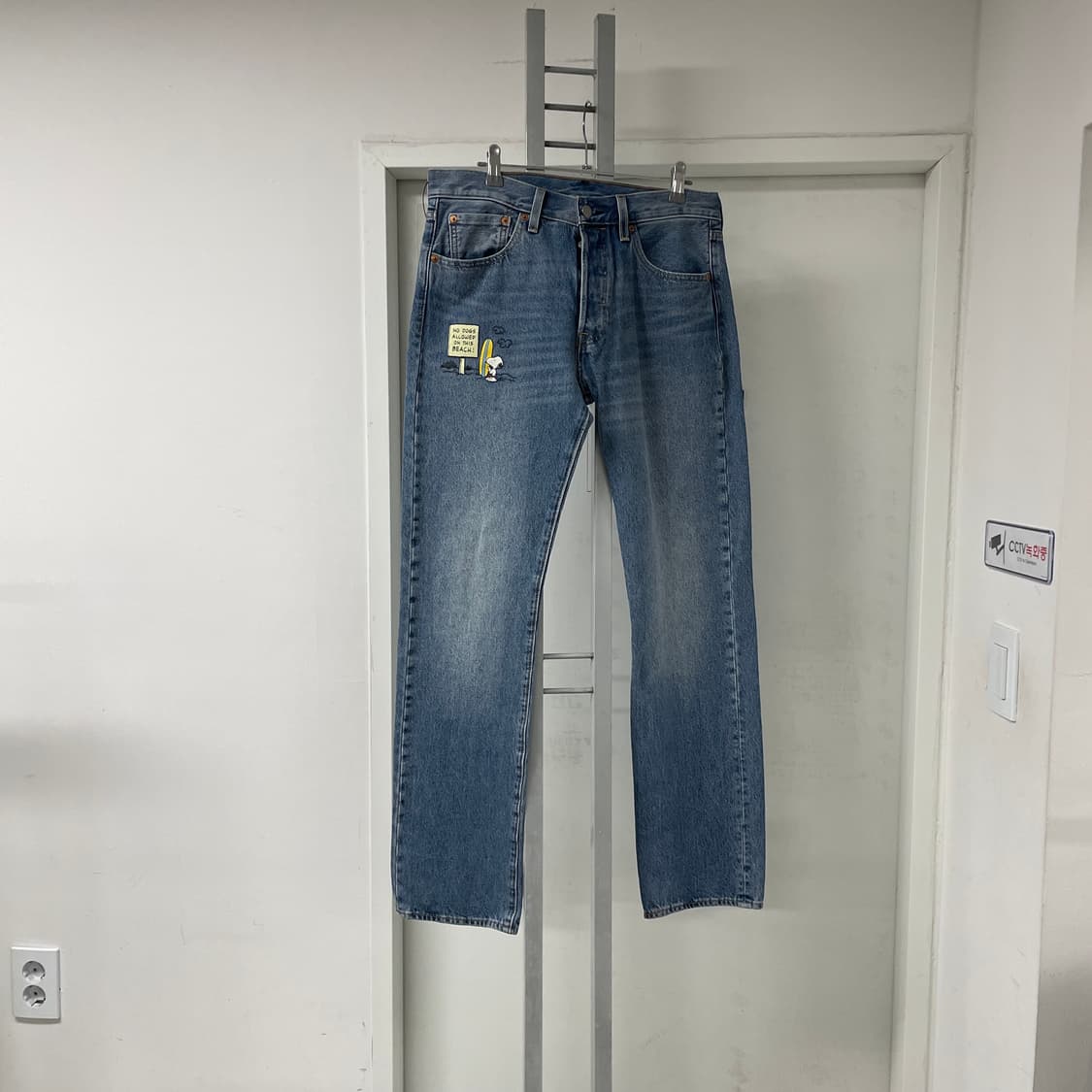 리바이스 501 스누피 데님 팬츠 W30 L32 상품이미지5