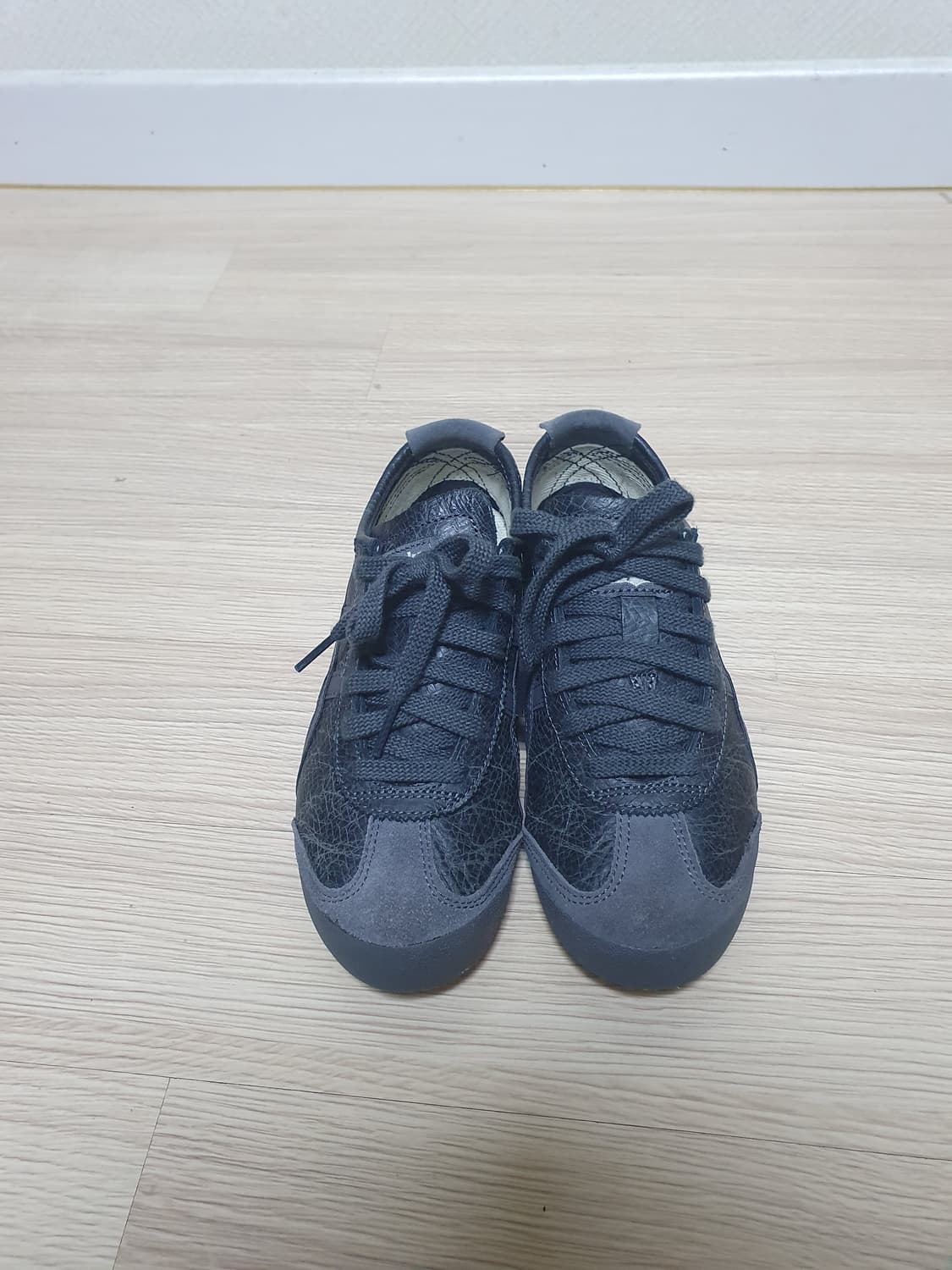 오니츠카타이거 멕시코66 스니커즈 225 상품이미지3