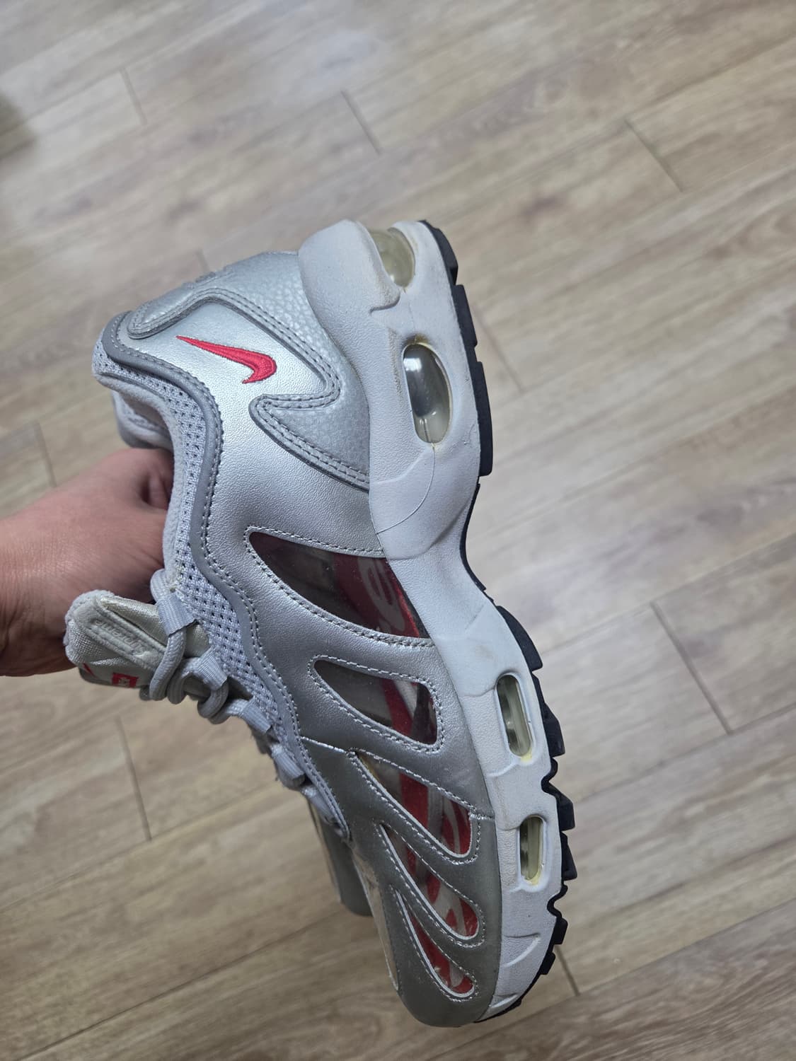 나이키 슈프림 에어맥스96 실버 260 상품이미지6