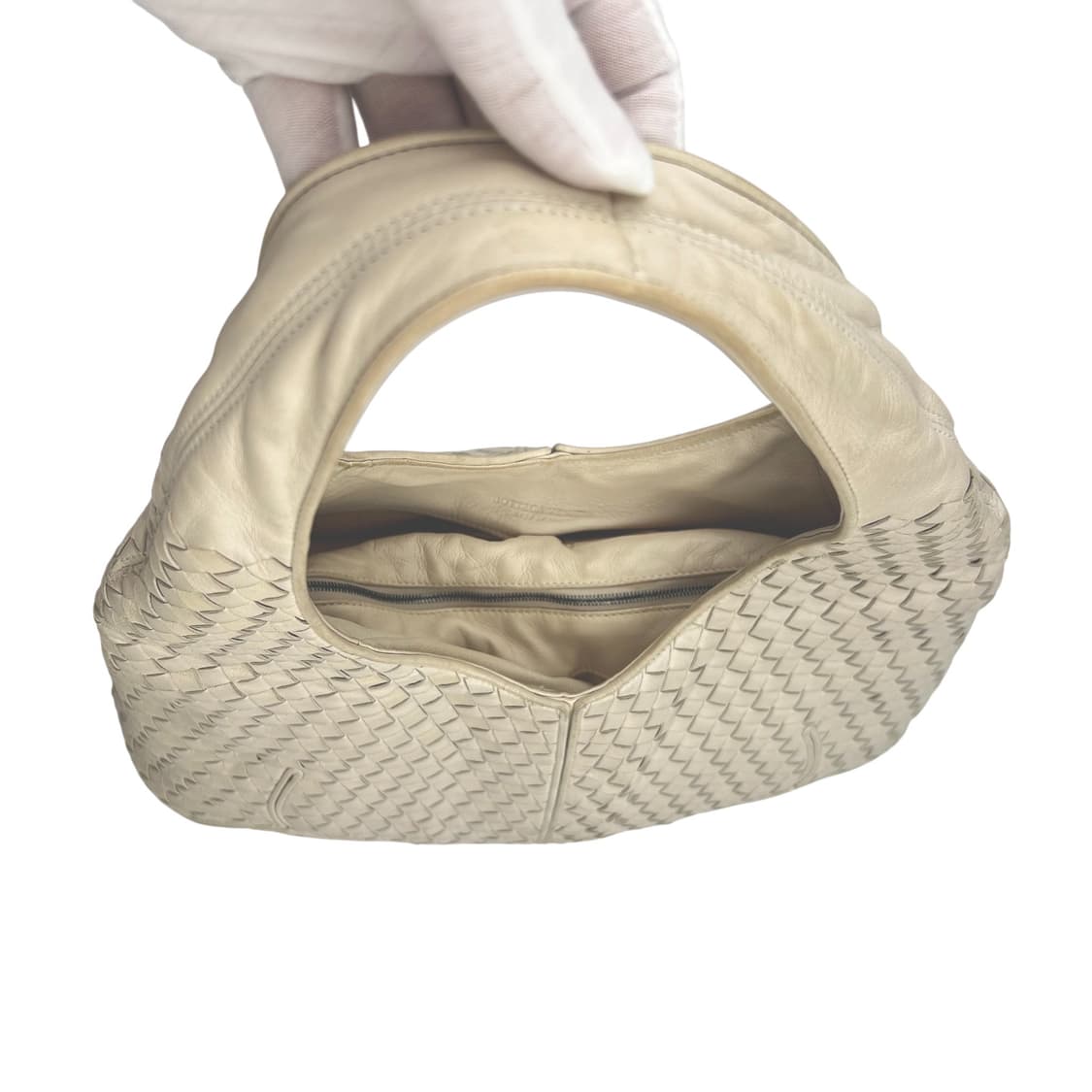 보테가베네타 호보백 화이트. 홉 빈티지 상품이미지6