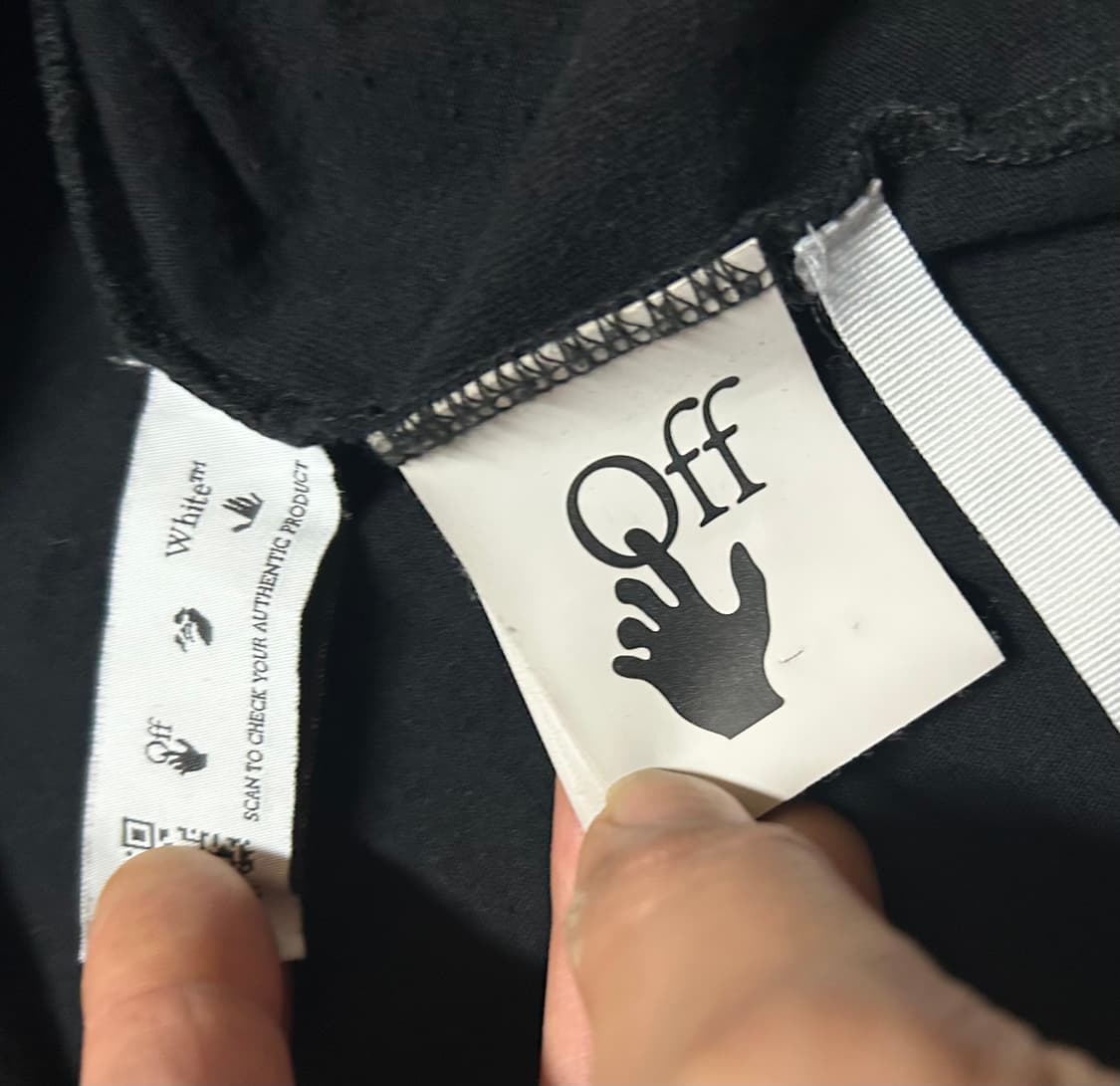 오프화이트 21ss 모나리자 오버핏 반팔 티셔츠 110-115 상품이미지2