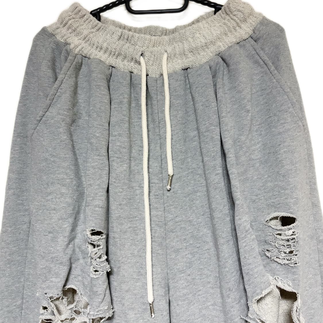 무배)남녀공용 ) 데미지 찟청 배색 트레이닝 팬츠 스트링조절가능 상품이미지7