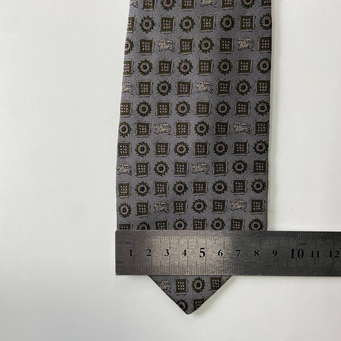 버버리 모노그램 명품 정품 넥타이 (Burberry) 8.2cm 상품이미지8