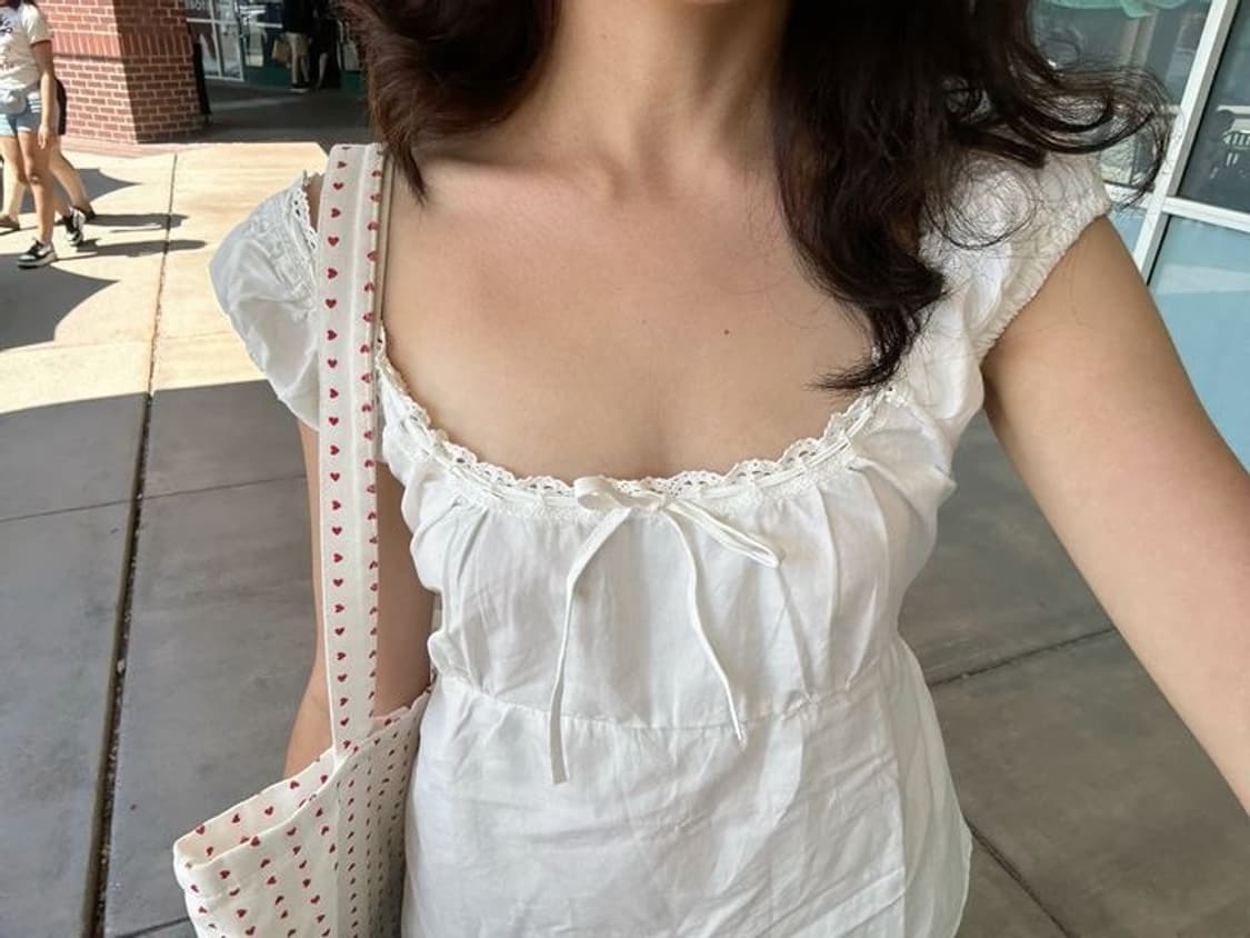 브랜디멜빌 레이스 리본 슬리브리스 블라우스 상품이미지5
