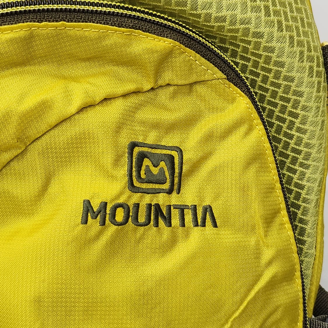 마운티아 로엔9 소형 등산백팩 9리터 상품이미지2