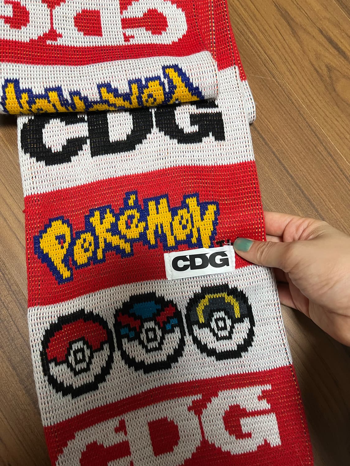 CDG 포켓몬스터 머플러 상품이미지3
