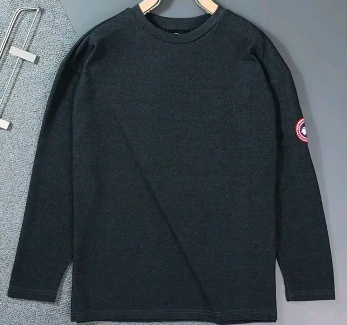 캐나다구스 블랙 색상 긴팔 티셔츠 상품이미지2