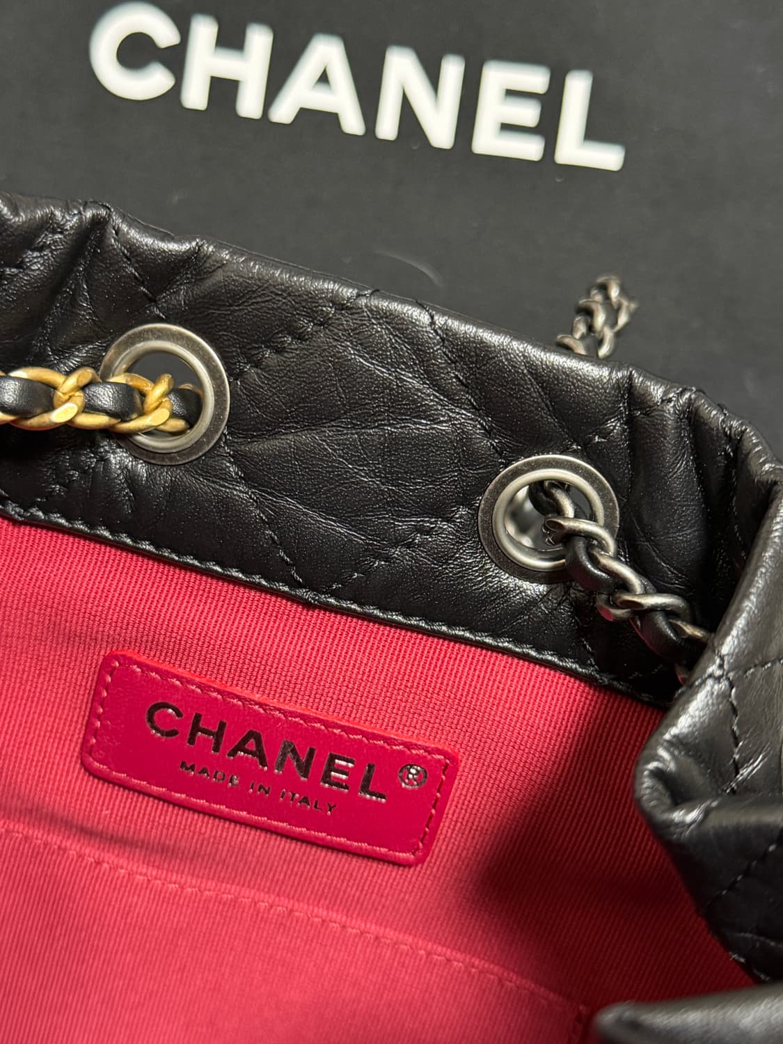 샤넬 가브리엘백팩 스몰 블랙 풀구성 상품이미지7