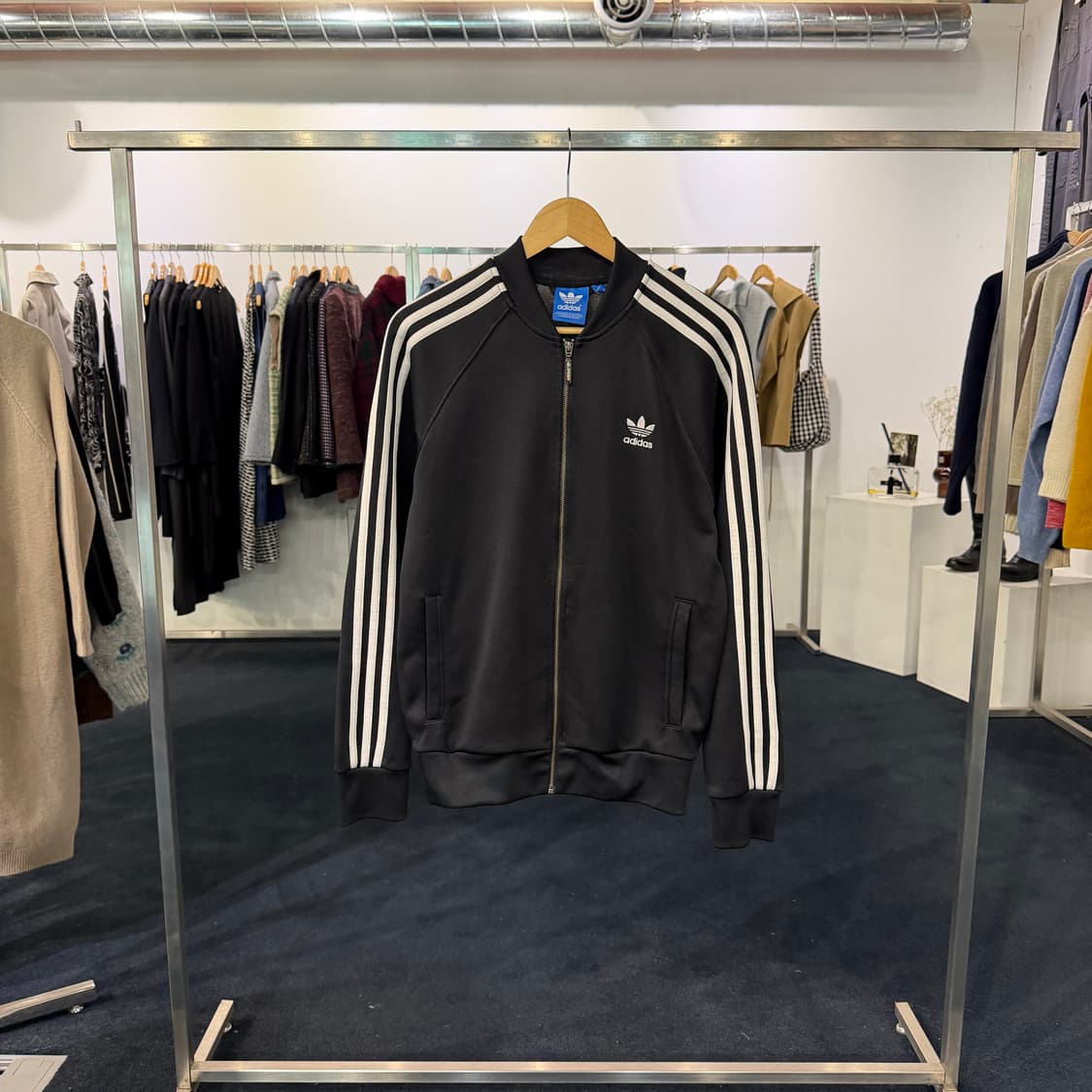 [105] 아디다스 올드스쿨 슈퍼스타 트랙탑 져지 상품이미지1