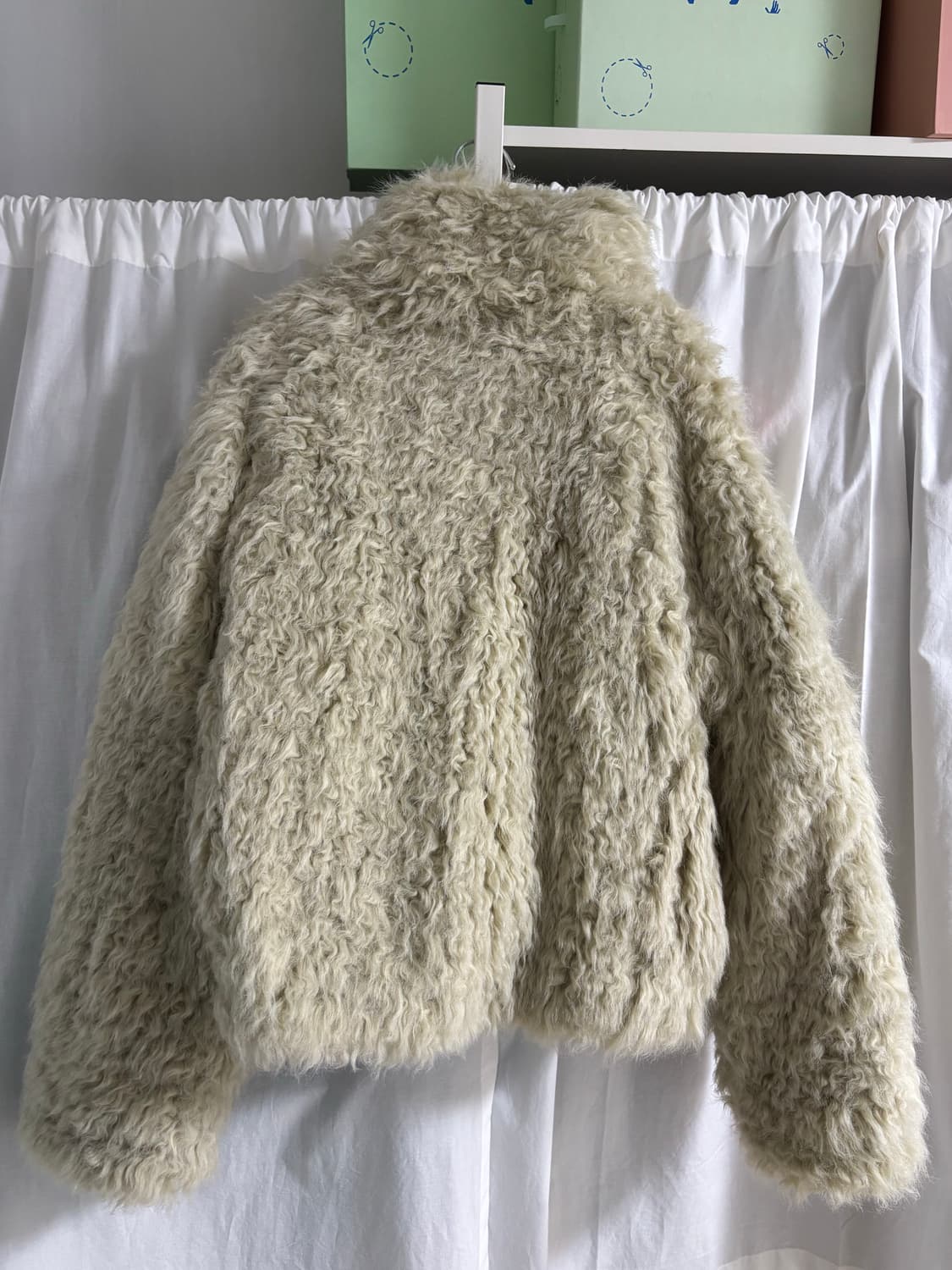 세릭 헤어리 더플 퍼 자켓 상품이미지5