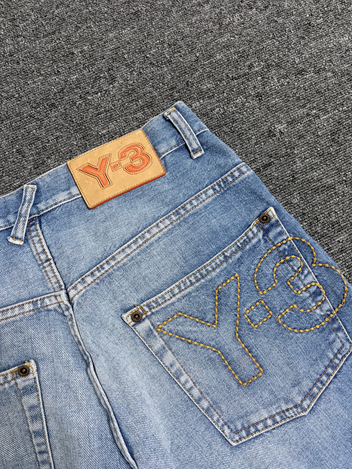 Y-3 요지 야마모토 스티치 로고 데님 하프 팬츠 상품이미지7