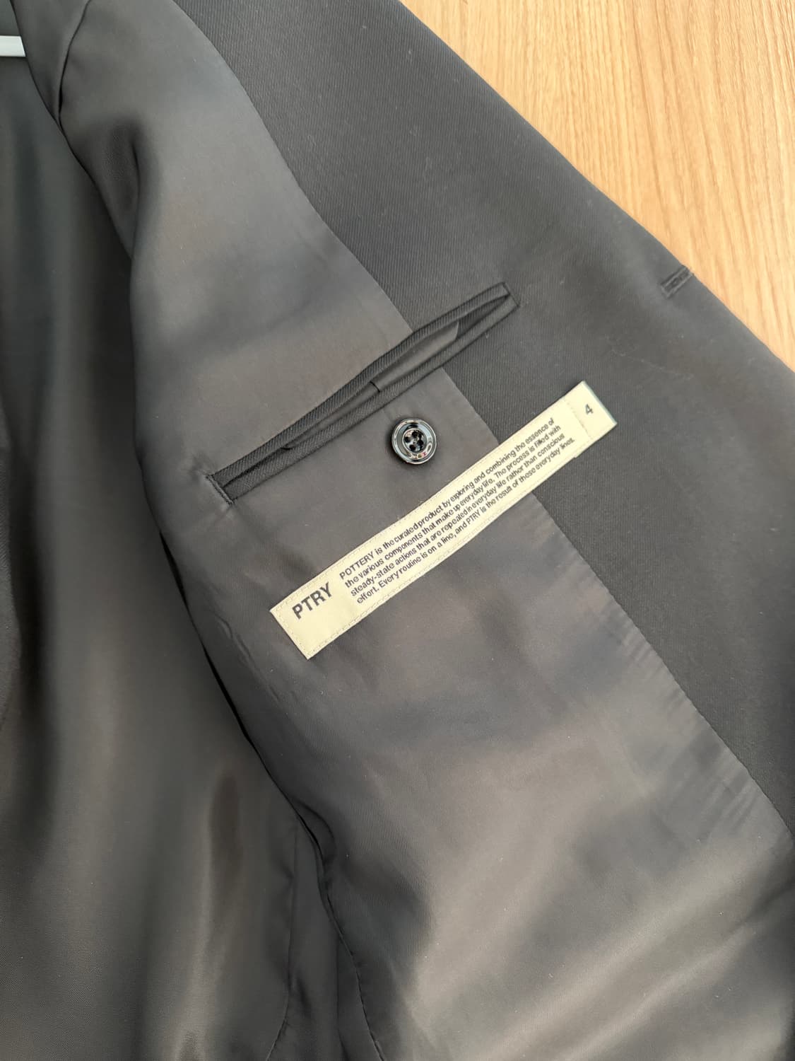 포터리 비즈니스 수트 셋업 블랙 (자켓 4 / 하의 3) 상품이미지7