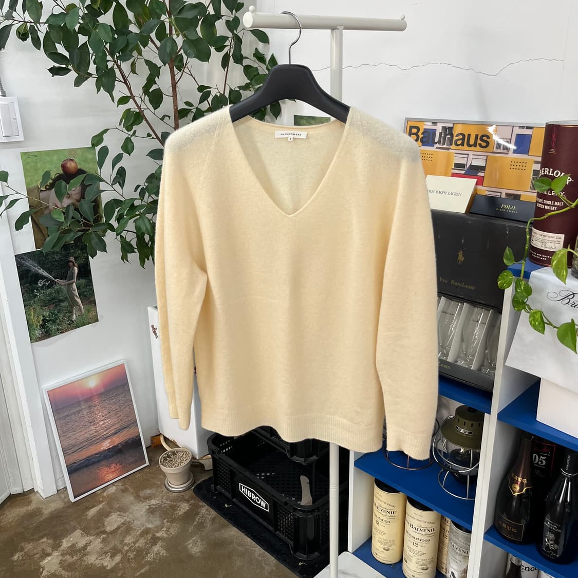 더캐시미어 캐시미어 블렌드 브이넥 니트 M 상품이미지1
