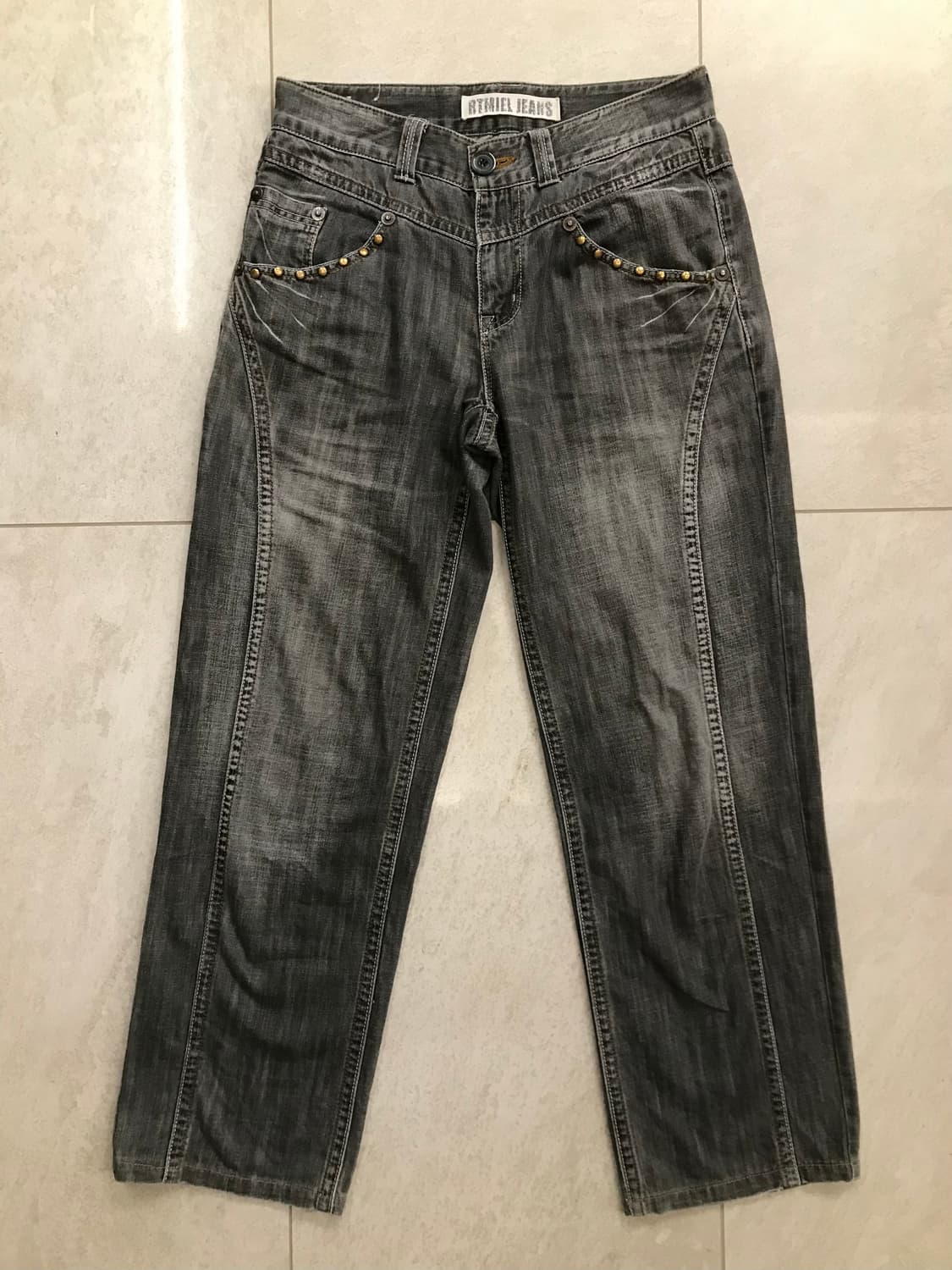 빈티지 그레이 워싱 진 상품이미지1