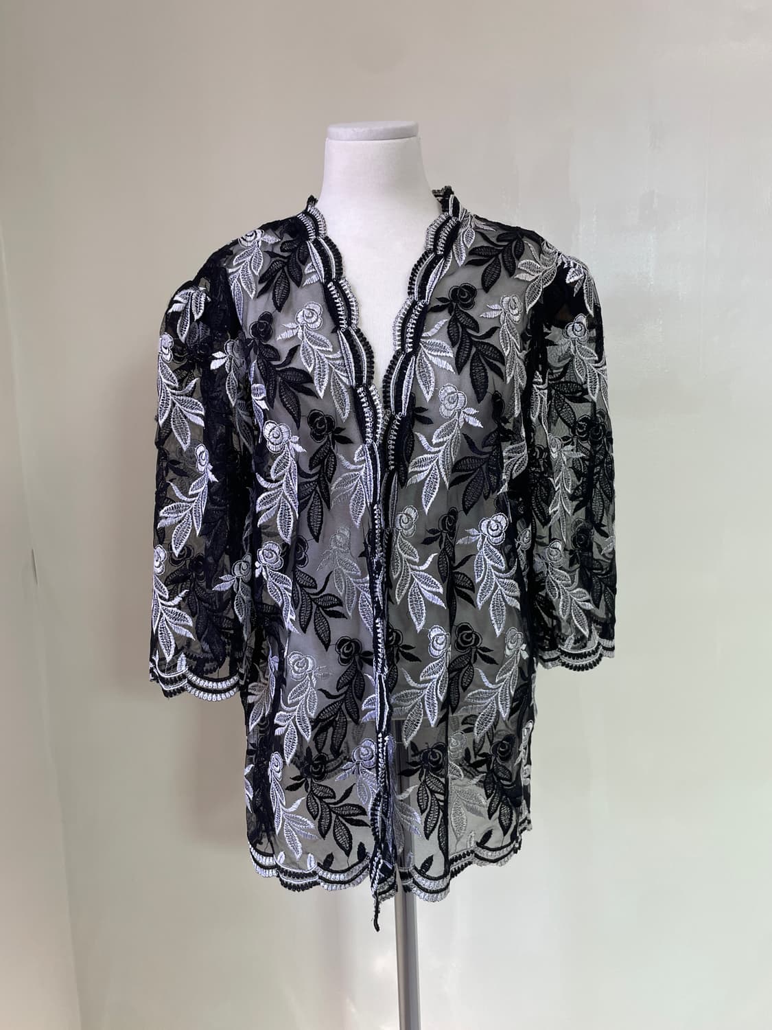 빈티지 플라워 시스루 자카트 블라우스  상품이미지1