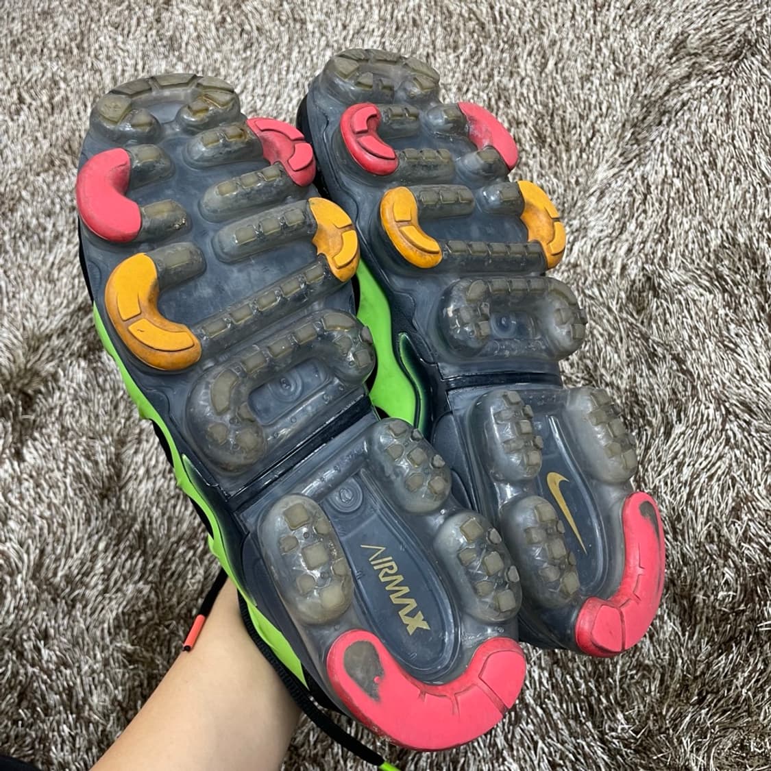 나이키 Nike 에어 베이퍼맥스 플러스 엠버 글로우 형광 그린 270 상품이미지8