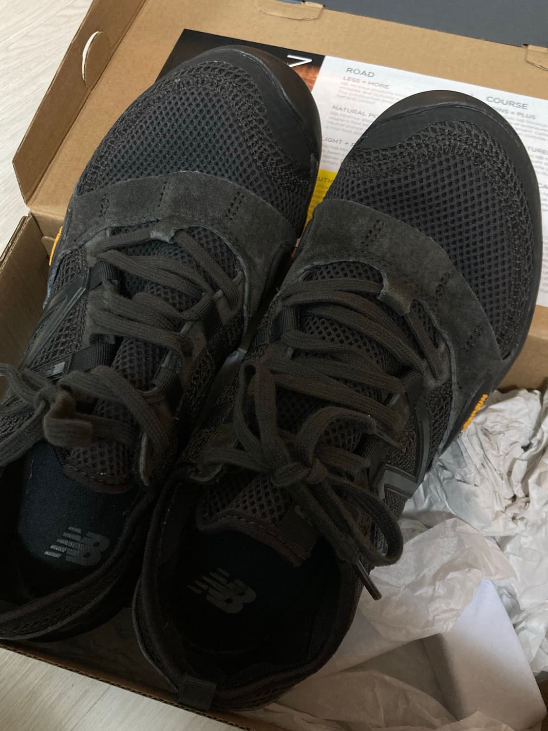 뉴발란스 미니머스 mt10O 블랙 상품이미지1