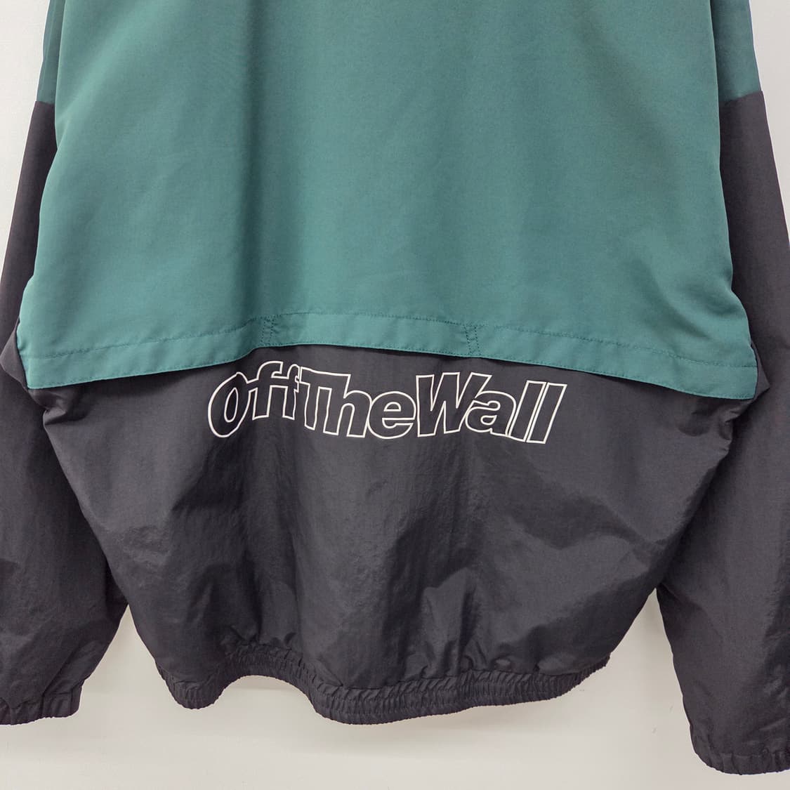 반스 Off The Wall 바람막이 그린/블랙 남m 상품이미지8