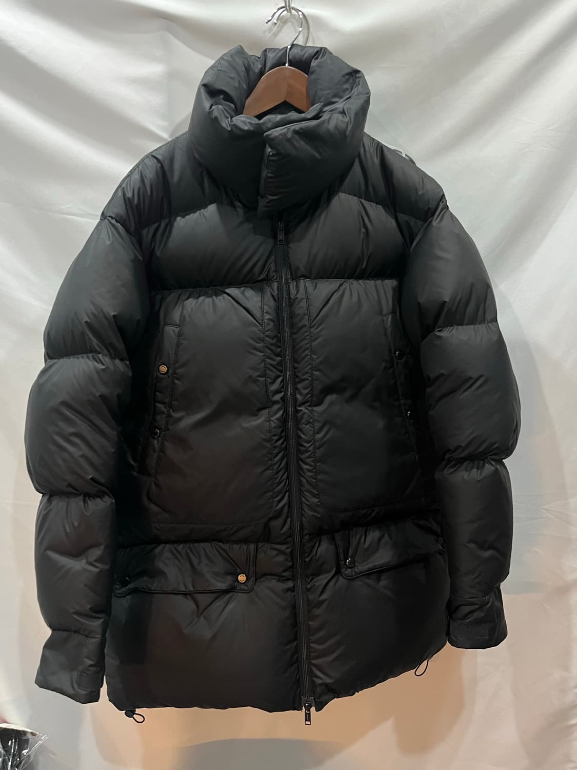 비이커 구스다운 오버핏 패딩 블랙 2 상품이미지1