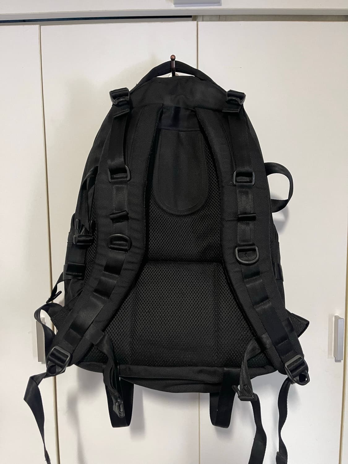 뉴에라 블랙 백팩 상품이미지5