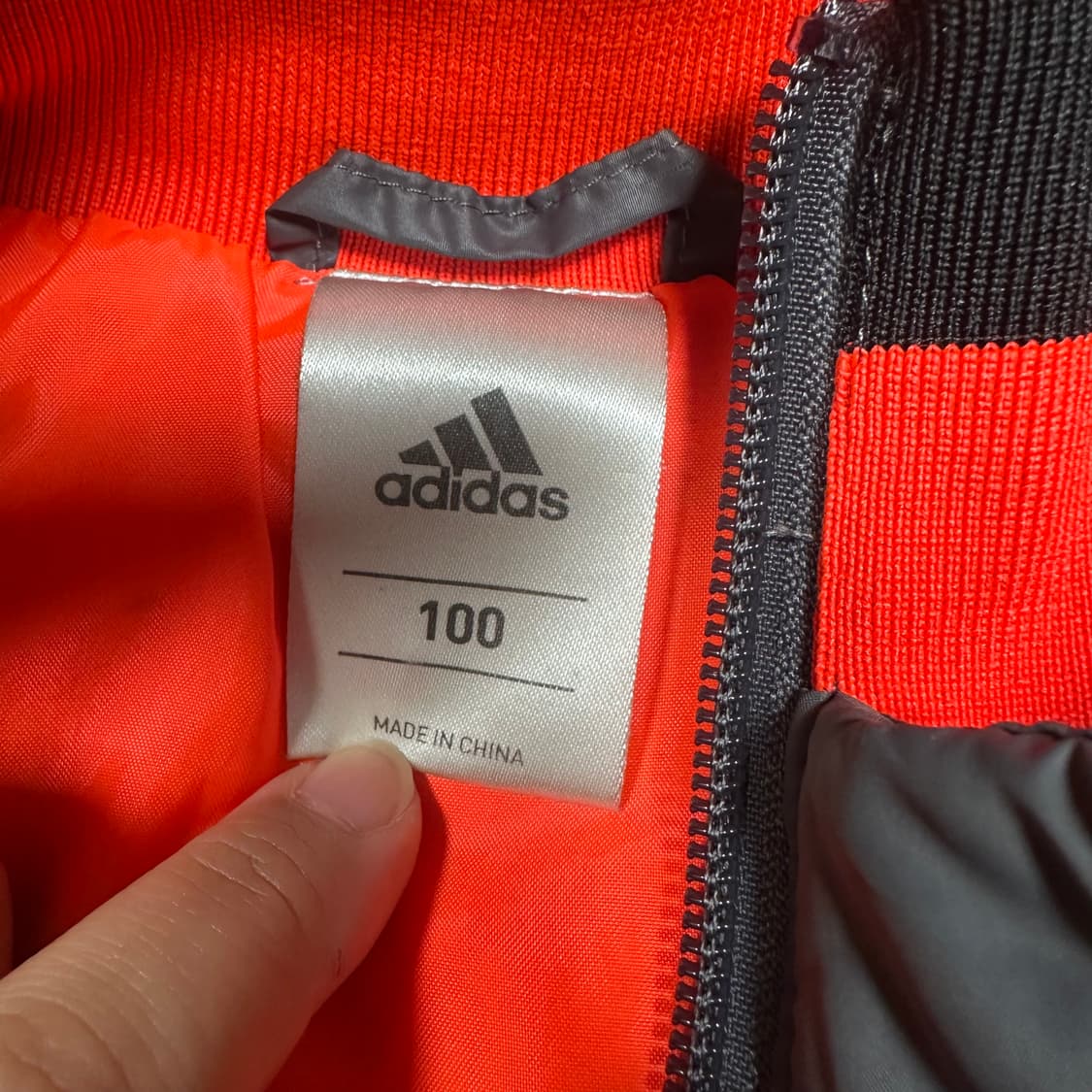 ✨ (바배) 아디다스 바이에른 뮌헨 경량 패딩 조끼  상품이미지3