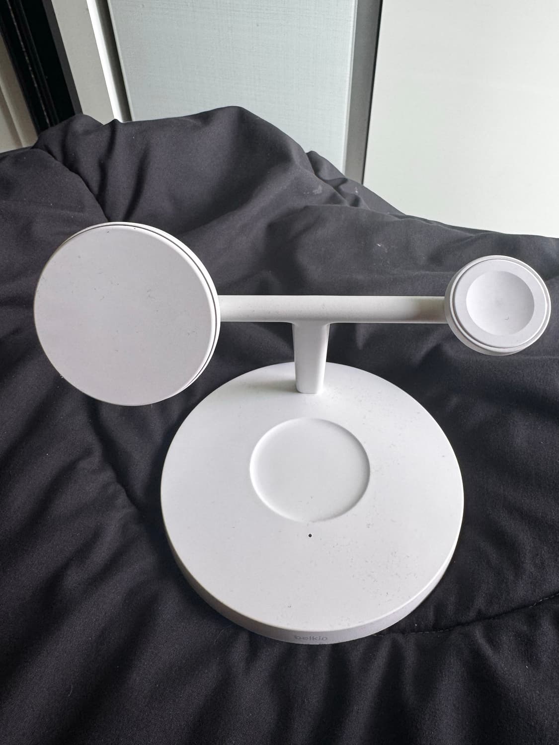 벨킨 3in1 qi2 충전거치대 상품이미지1