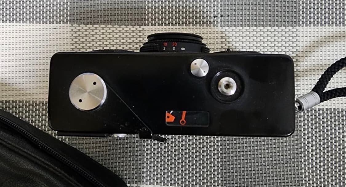 롤라이 35 T 필름카메라 블랙바디 파우치포함 상품이미지2