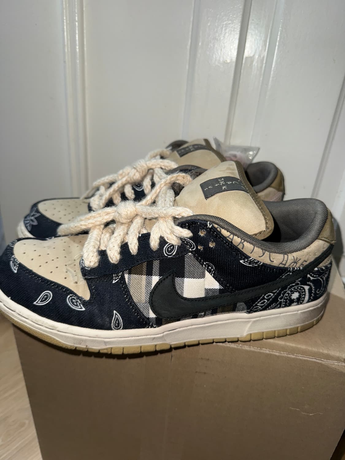 트래비스 스캇 SB덩크(285) 상품이미지3