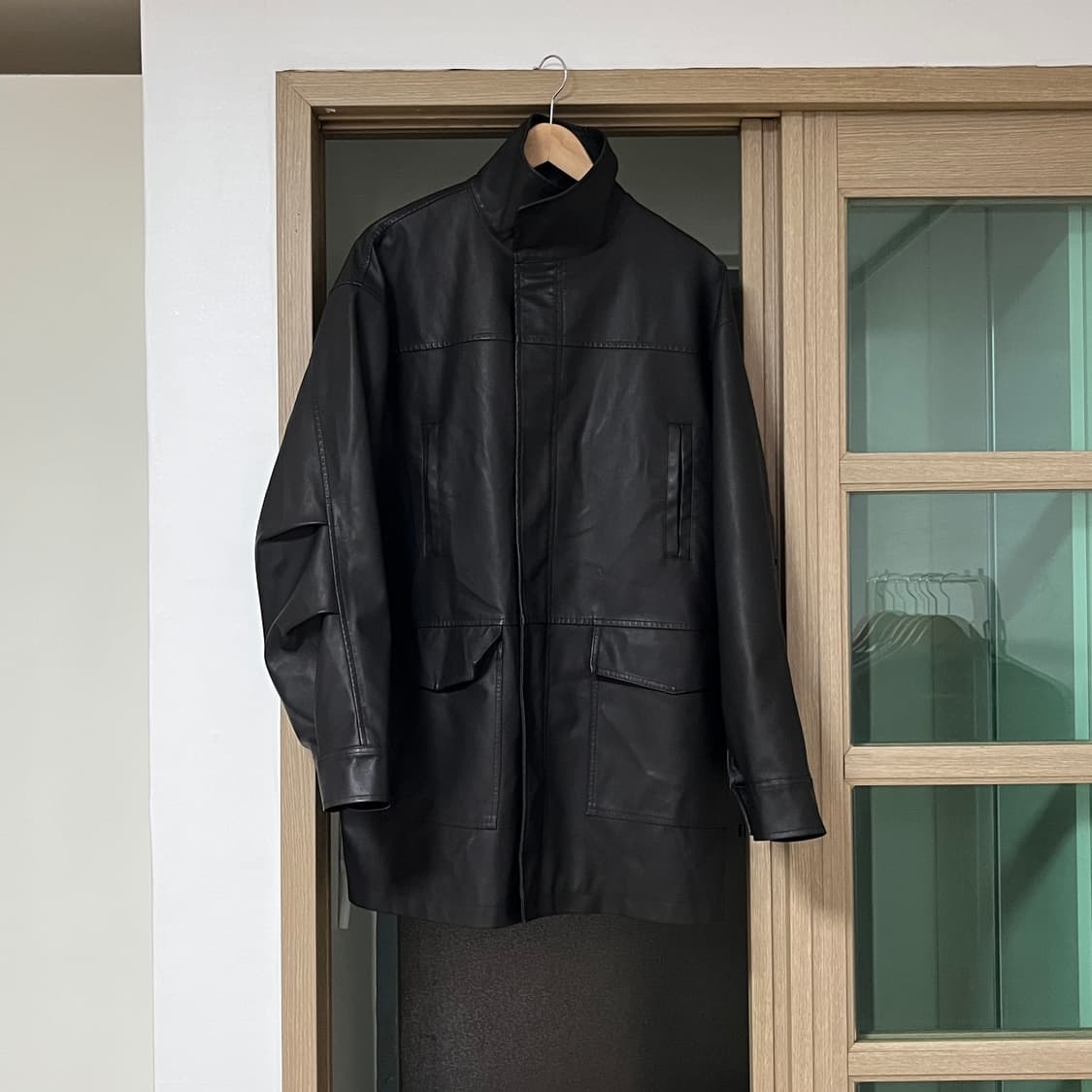 리이리 레더 카코트 블랙 OS 상품이미지1