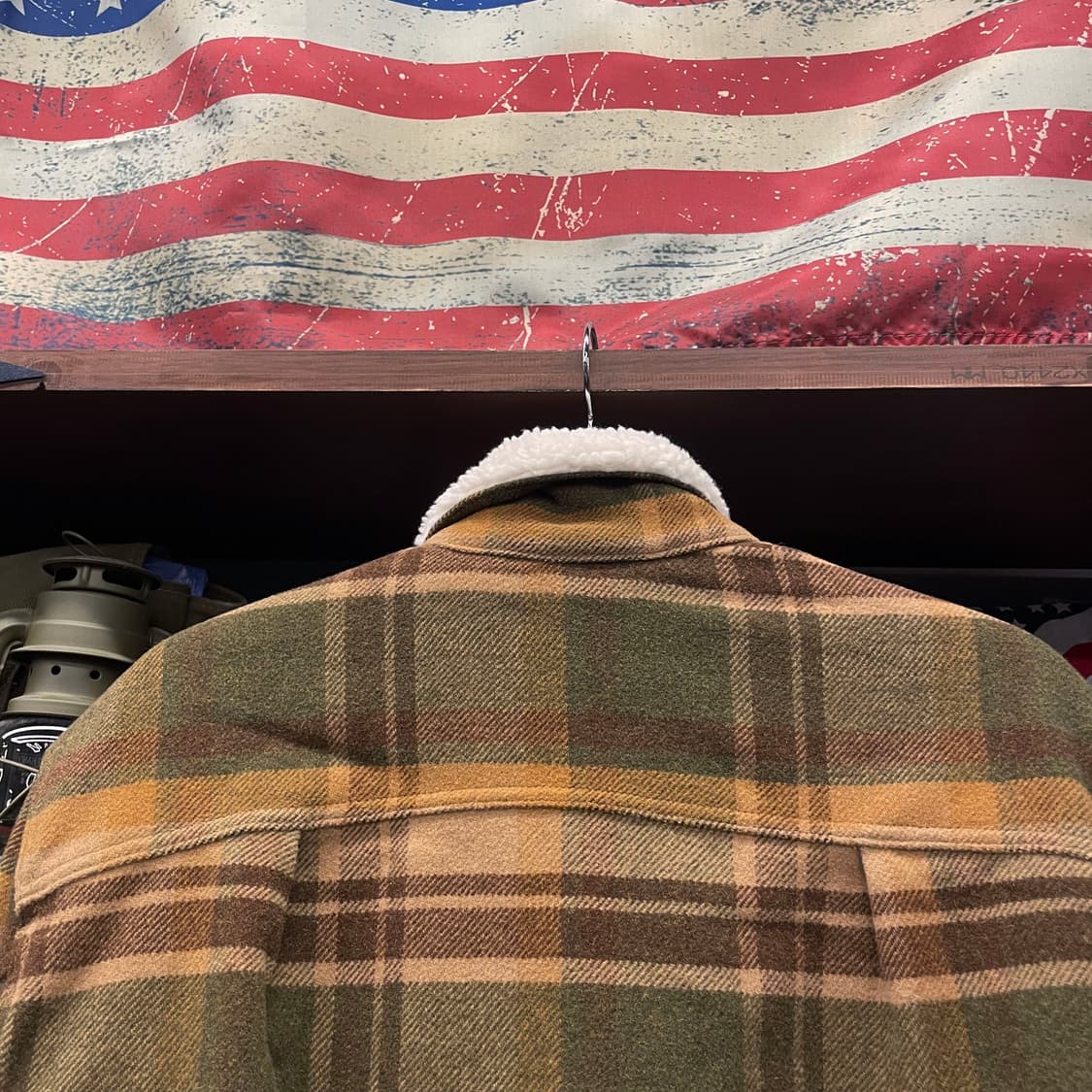 리바이스 프리미엄 체크 쉐르파 데님 트러커 자켓 상품이미지4