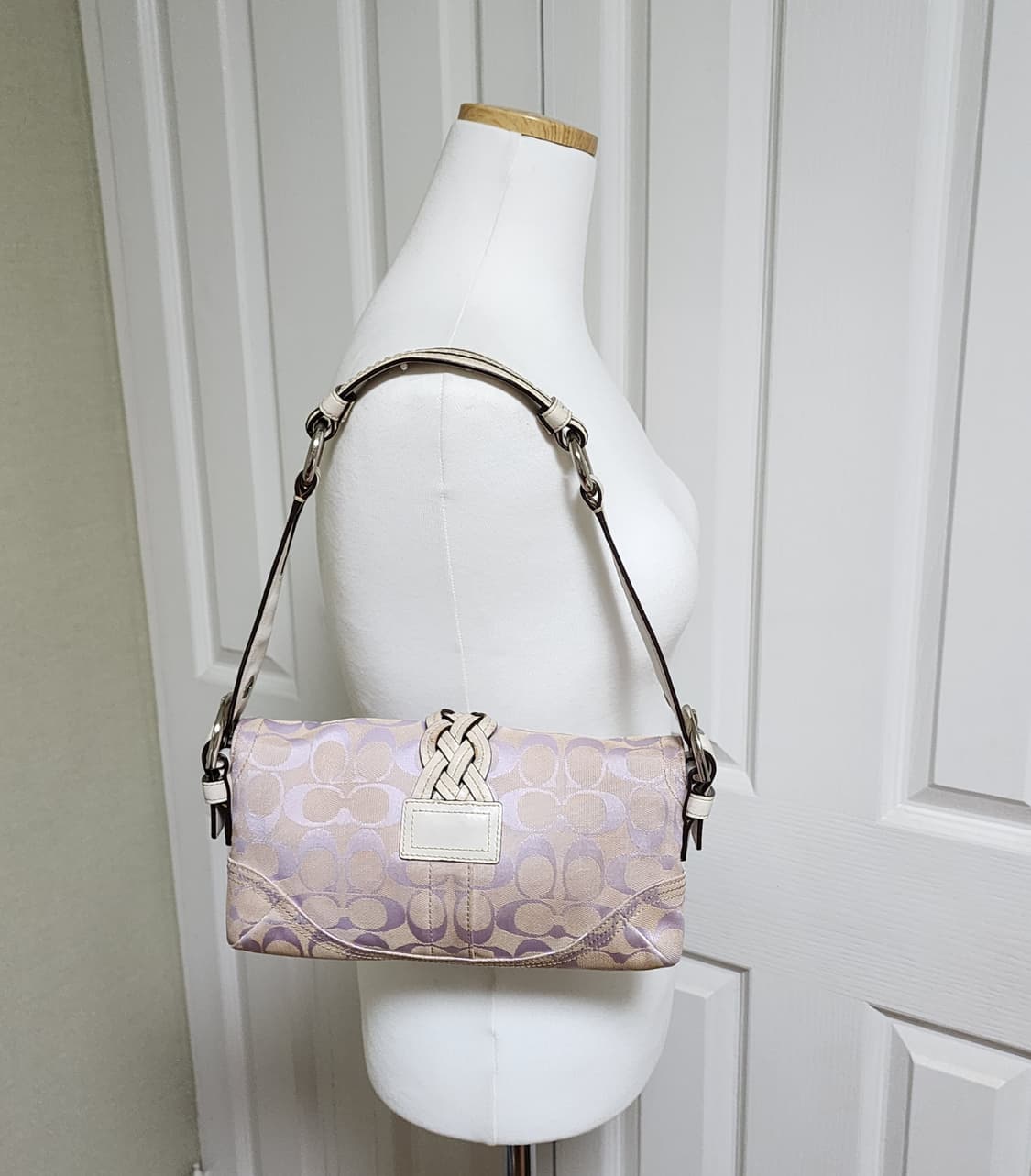 코치 바게트백 상품이미지3