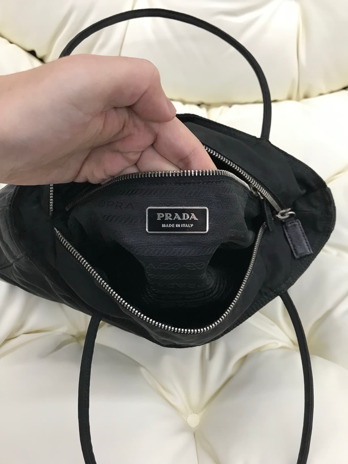 프라다 빅 삼각로고 포코노 숄더백 가방 상품이미지7