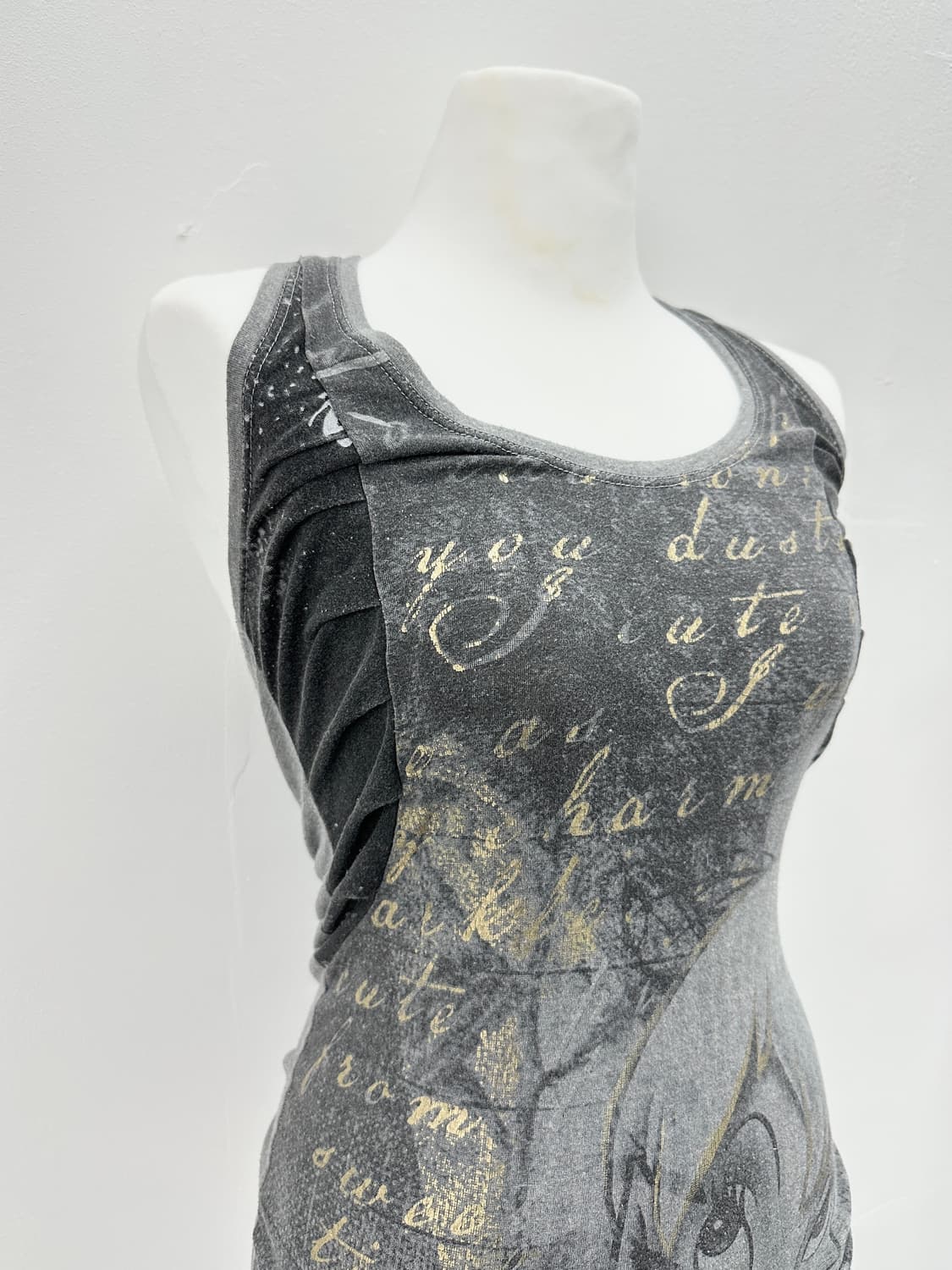 DISNEY y2k sleeveless tanktop 상품이미지3