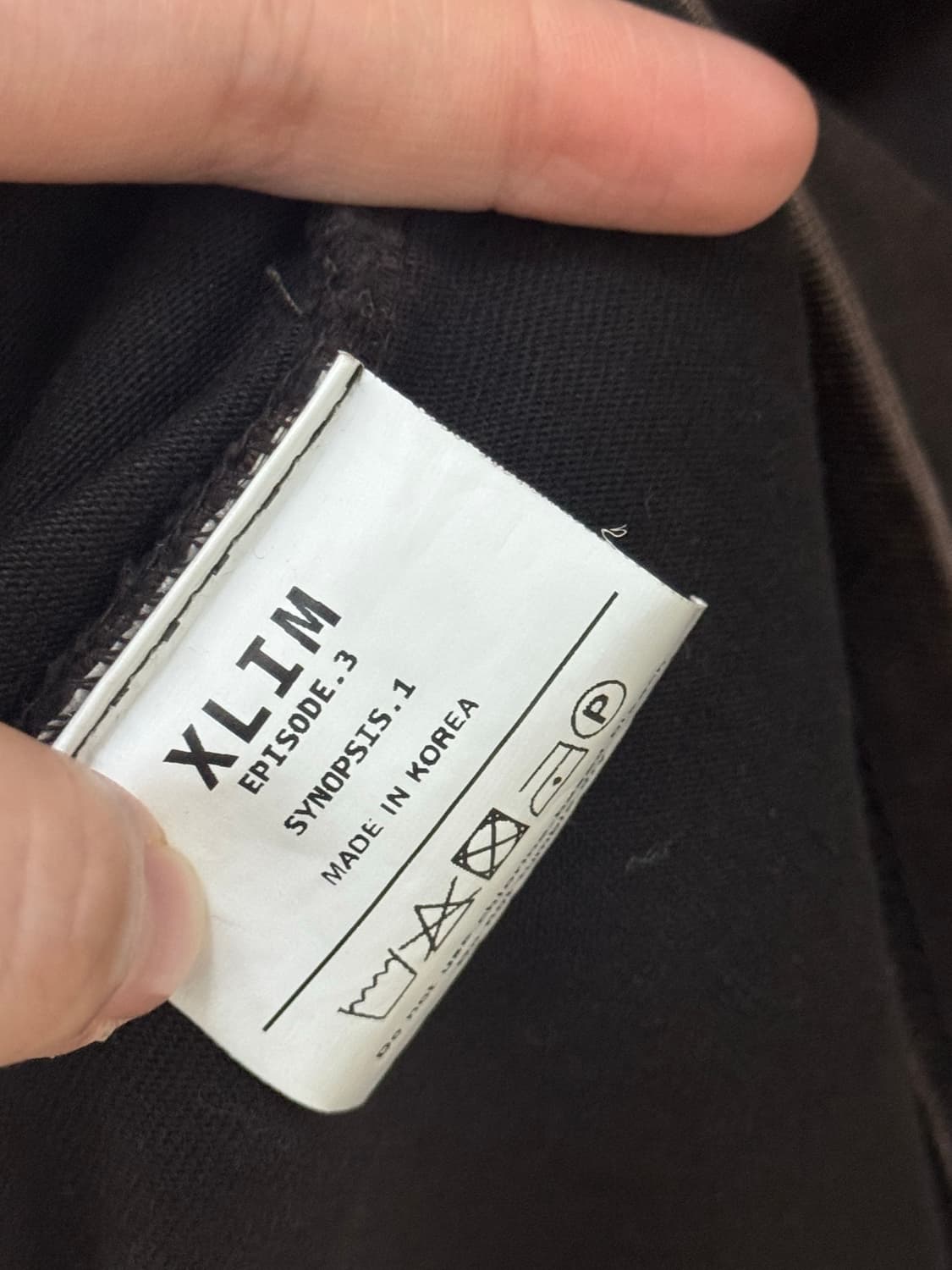 Xlim Ep.3 Synopsis 01 T-Shirt 차콜 상품이미지4