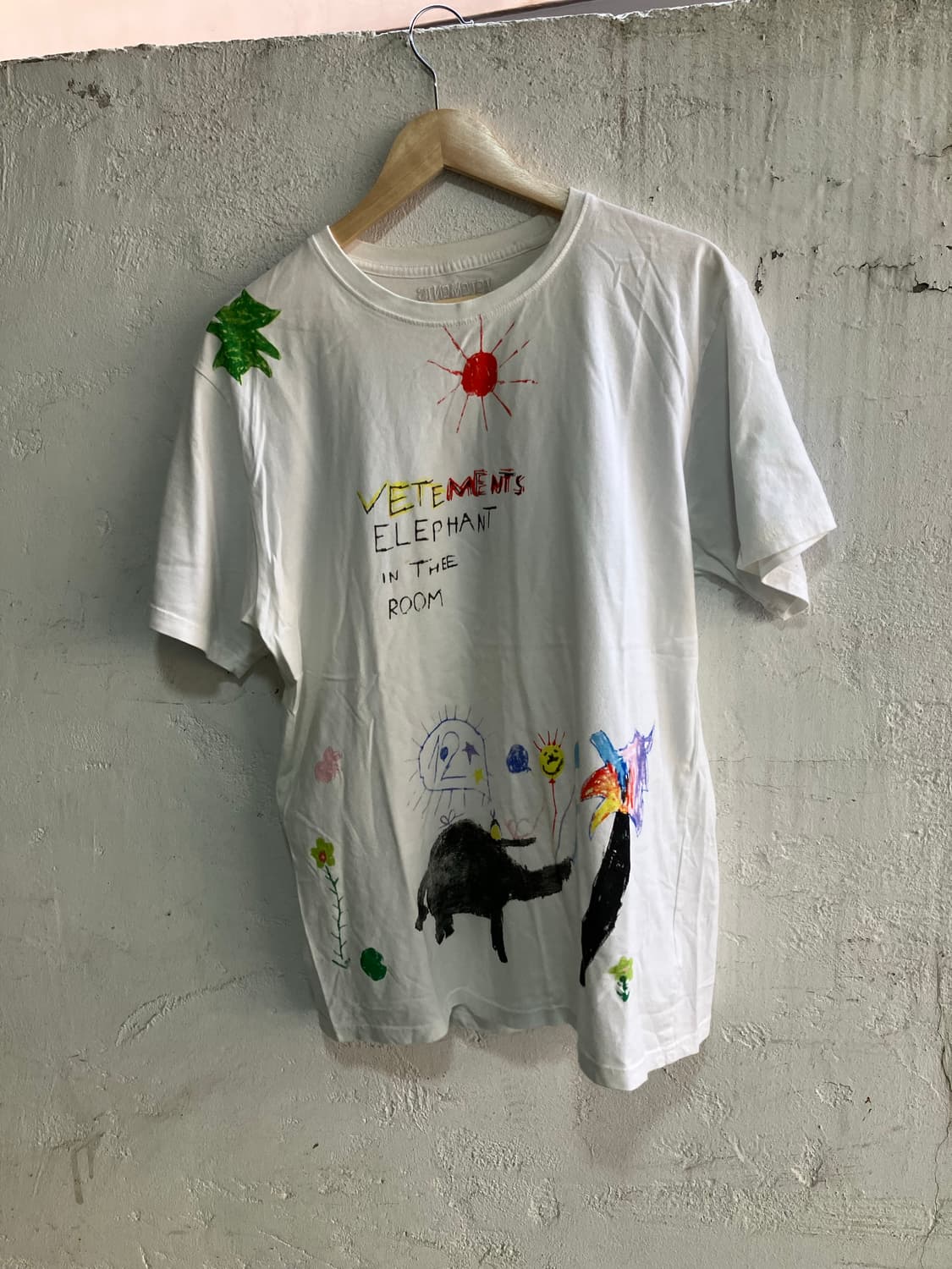 VETEMENTS T-shirt 상품이미지1