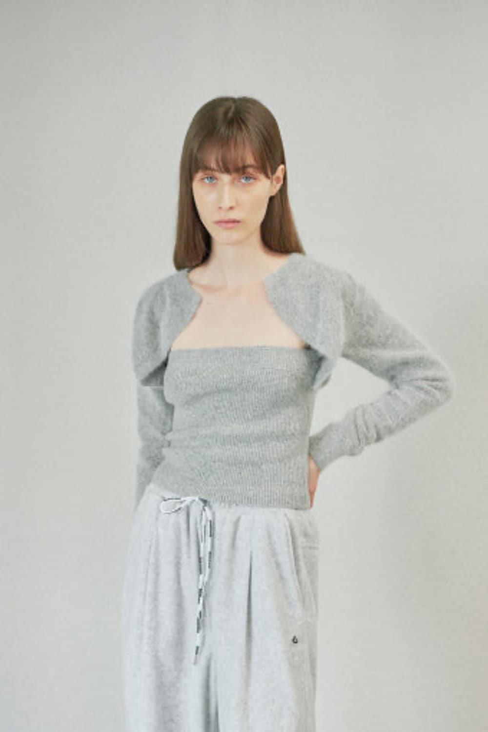 다이애그널 레이어드 튜브탑 가디건 그레이 상품이미지1