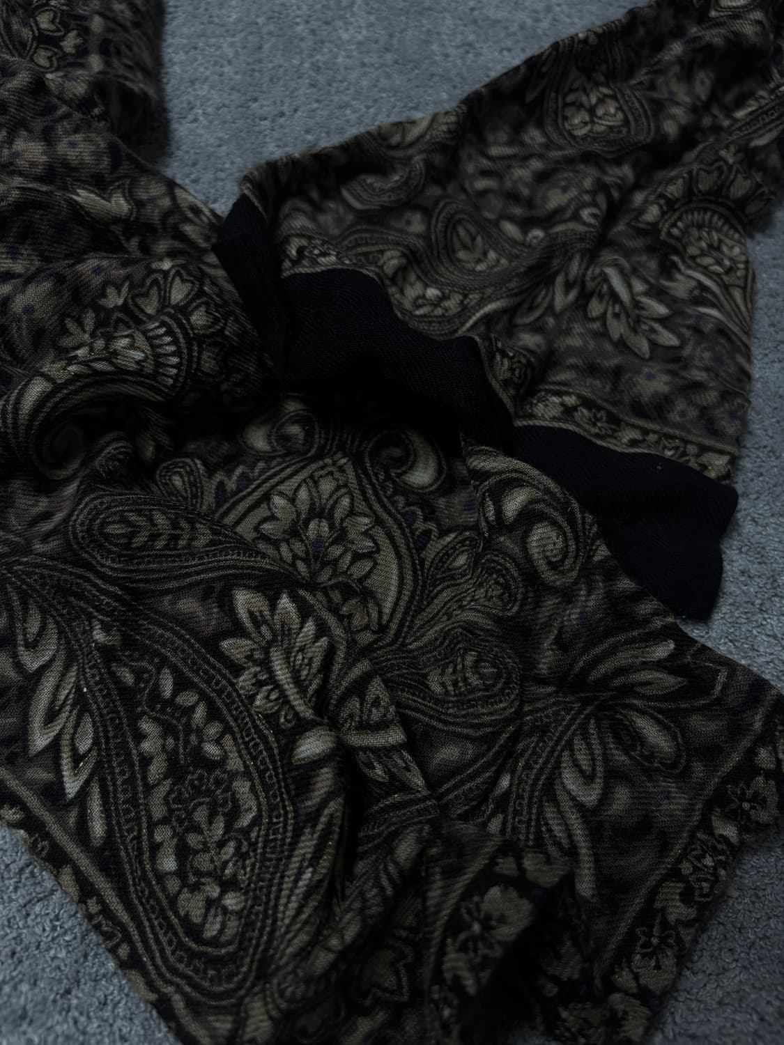 Vintage minimal grunge mood scarf 상품이미지3