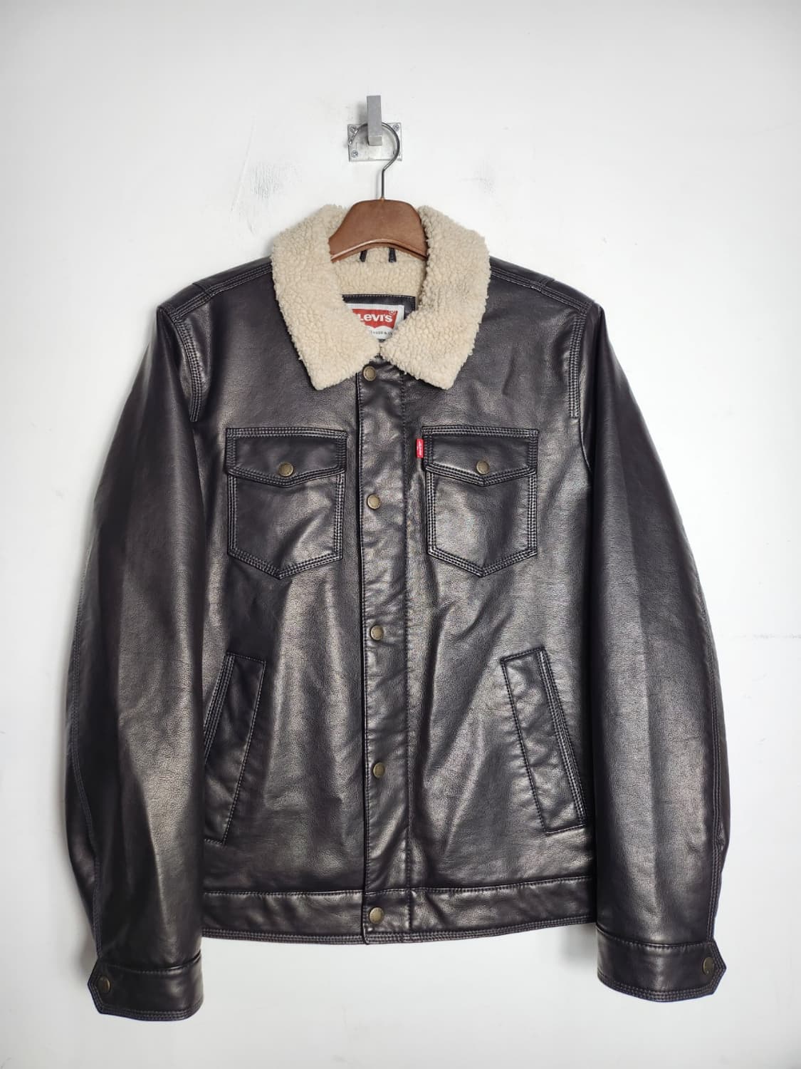 리바이스 인조 가죽 셰르파 트러커 자켓 상품이미지1