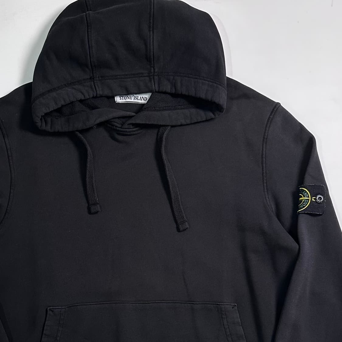 스톤아일랜드 블랙 후드티   상품이미지2