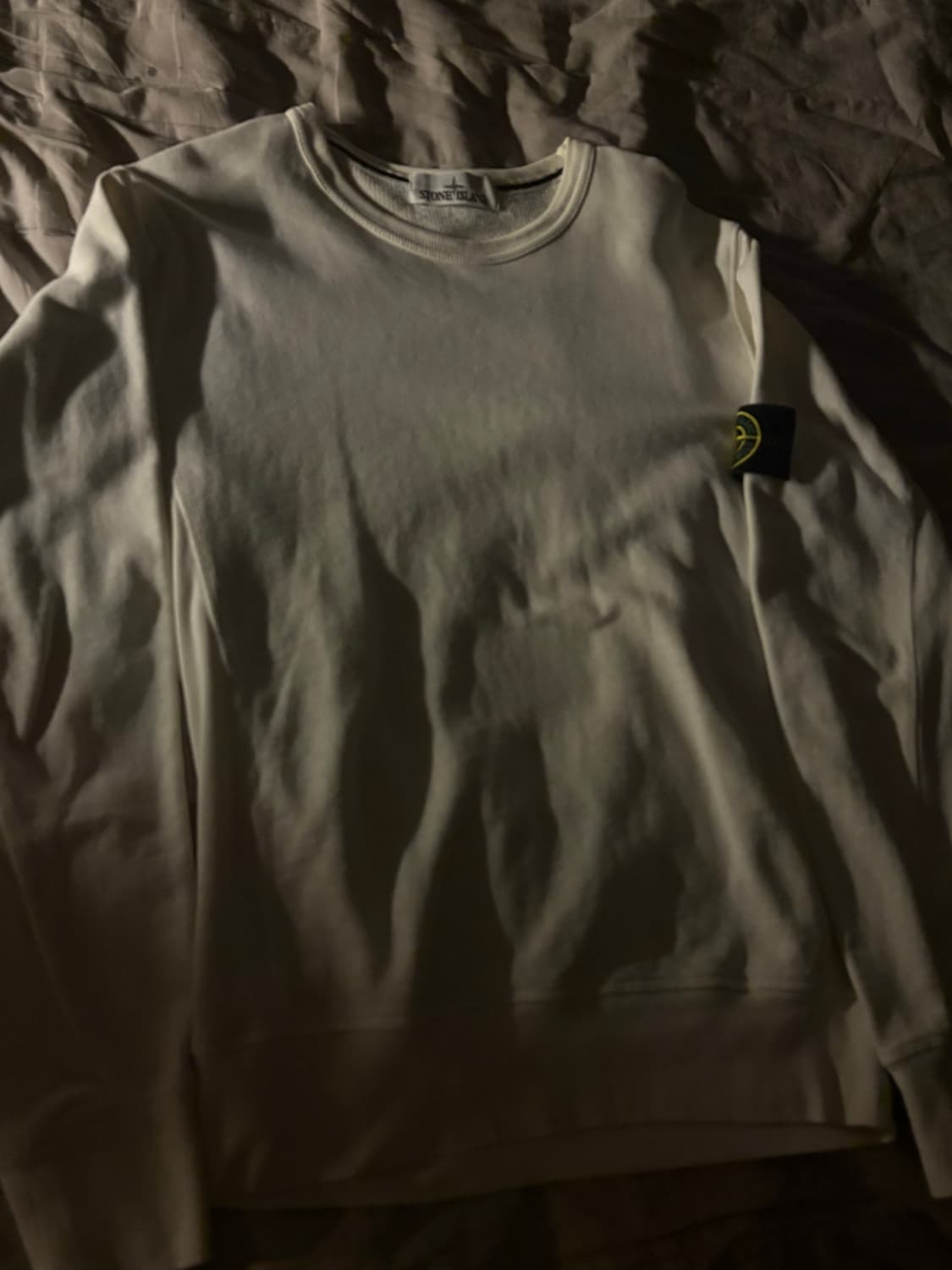 스톤아일랜드 맨투맨 판매 상품이미지1