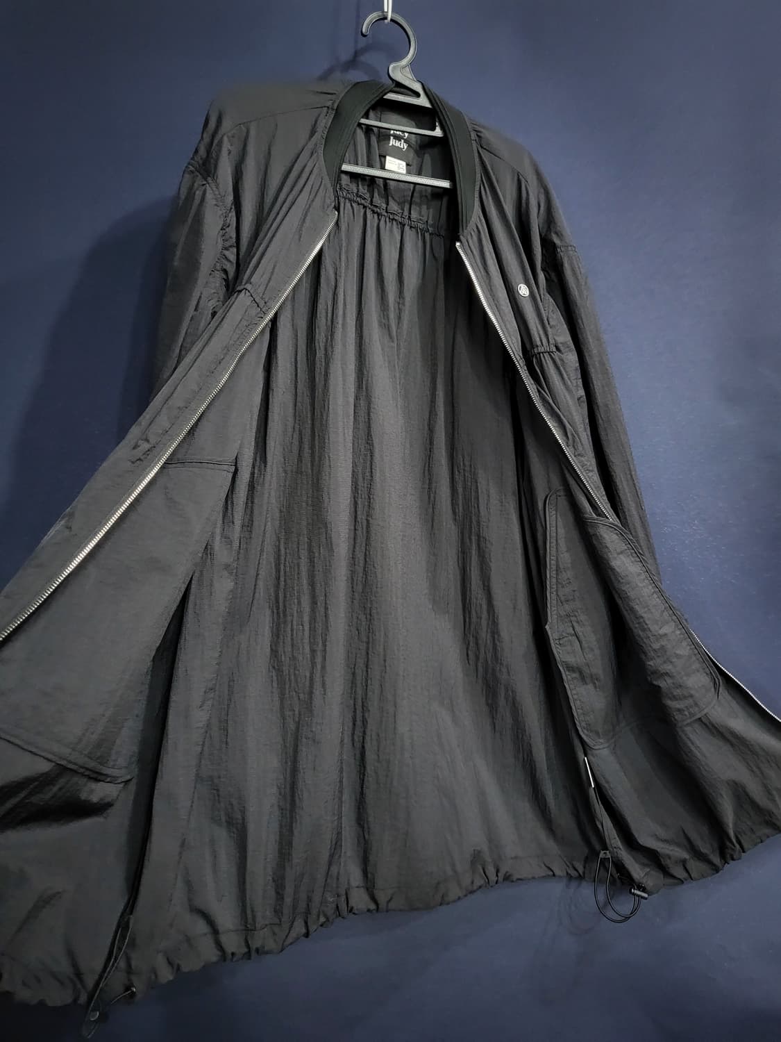 쥬시쥬디 나일론 오버핏 셔링자켓 상품이미지6