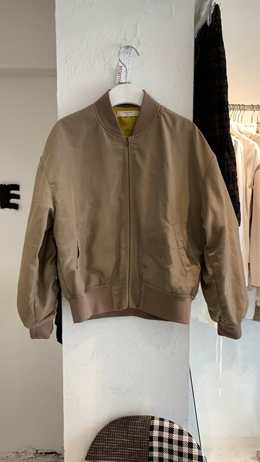 Shirring Bomber Jacket 상품이미지1