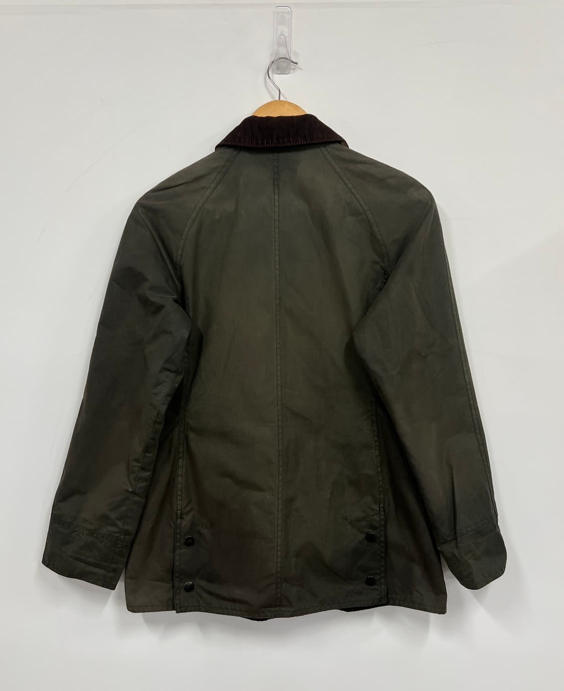 바버 여성 클래식 비데일 왁스 야상 카키 자켓 상품이미지10