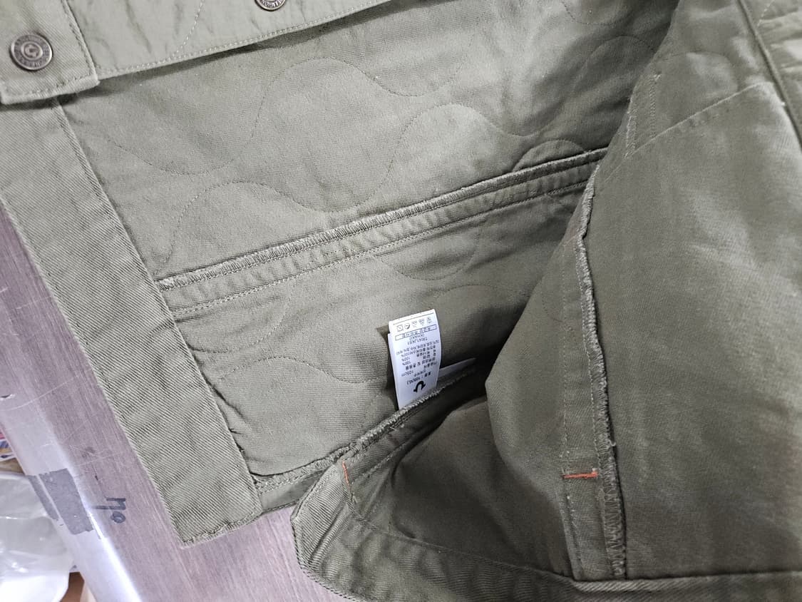 트루릴리젼 카키색 데님 자켓  105  남여가능 상품이미지4