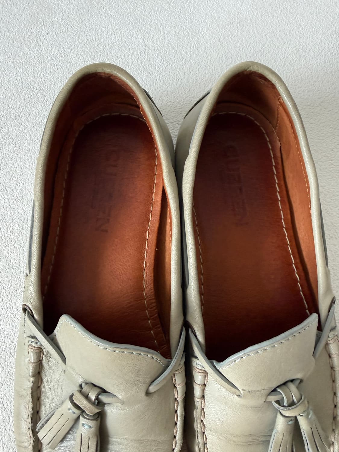 [240]쿠에른(CUEREN) 레더 테슬 로퍼 상품이미지9