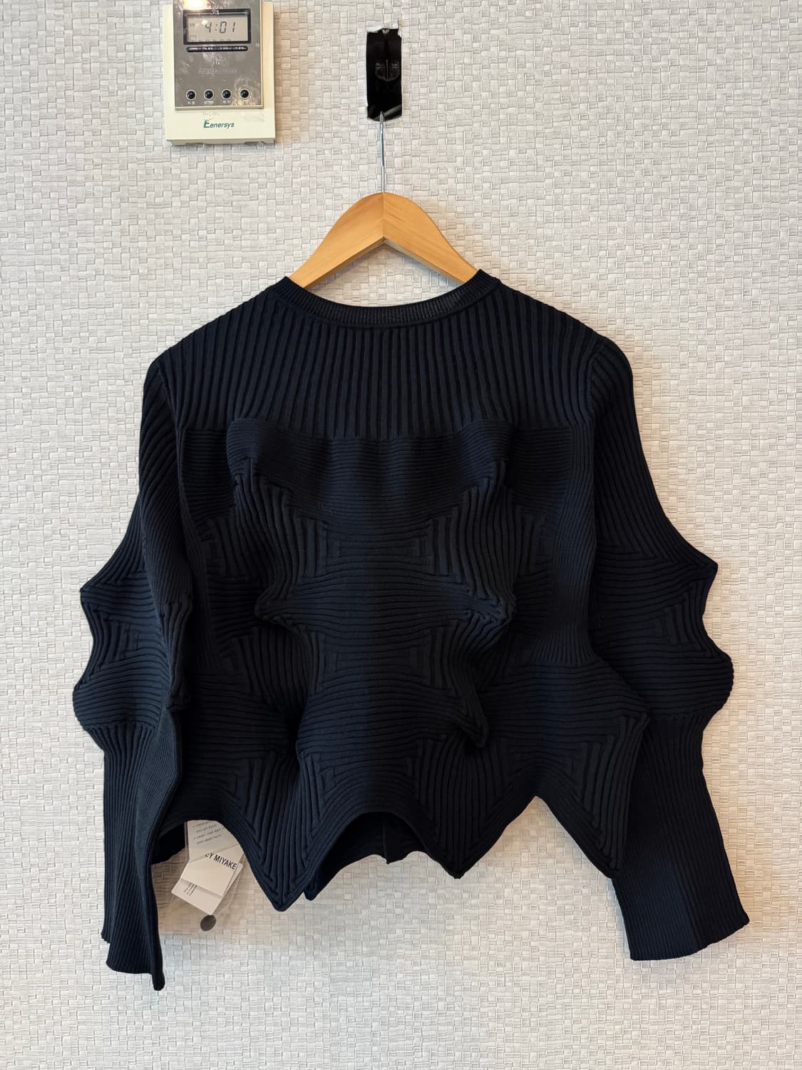 이세이미야케 링키지 가디건 블랙 상품이미지3